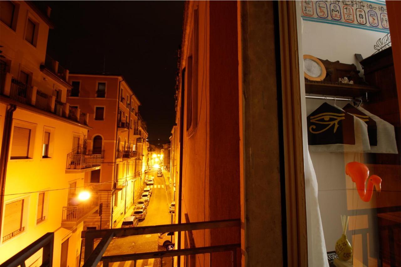 Bed and Breakfast Casa Vittoria Bridge à Vérone Extérieur photo
